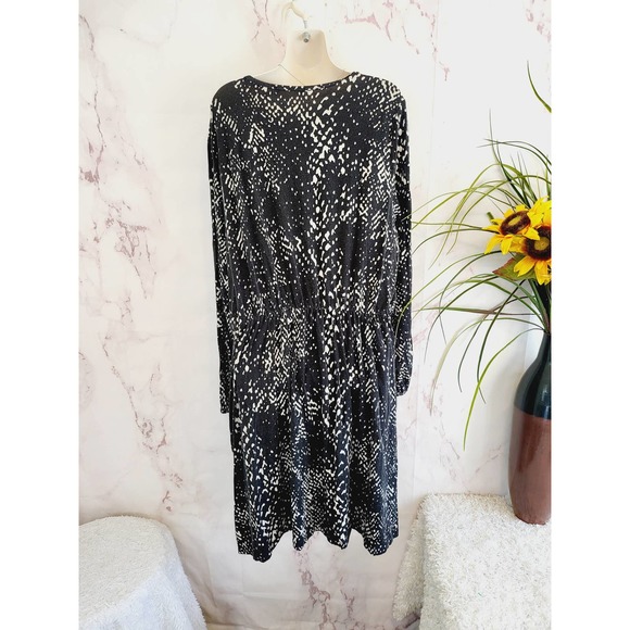 Tart Long Sleeve Tie V-Neck Printed Dress Abstract size 1x - Picture 3 of 7